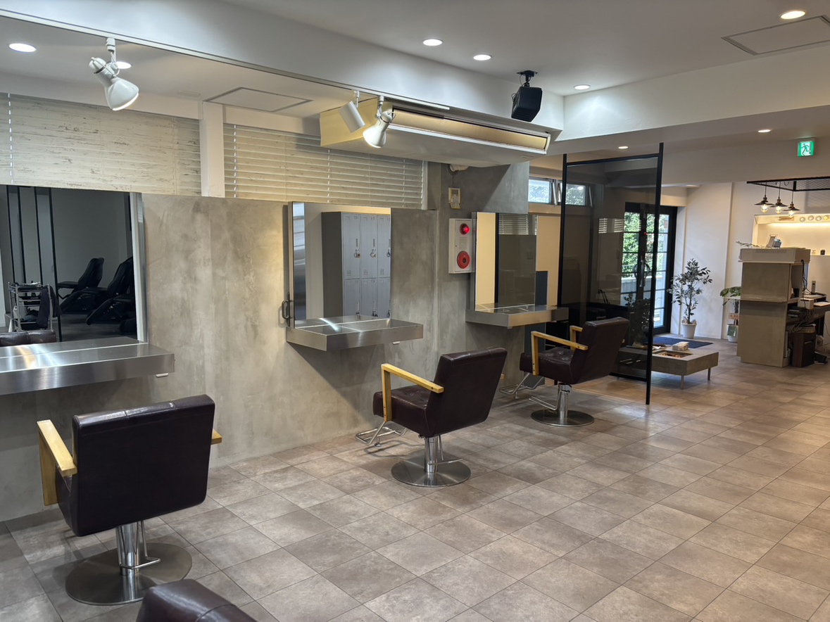 QOL mens salon 円山 【クオル メンズサロン】の外観
